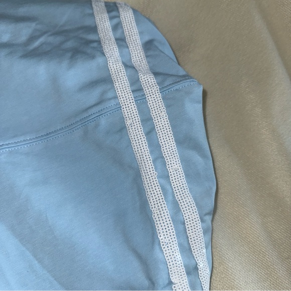 QUEEN OF SPARKLES White Boxy Crop Blouse Short Sleeve l top shirt - Picture 9 of 10